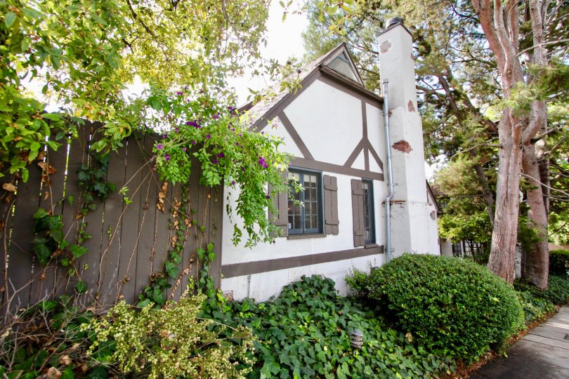 Charing Cross Cottages Silver Lake CA